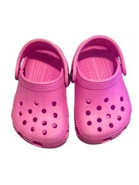 Crocs Toddler Size C 2/3 Pink Classic Clogs Slip On Shoes